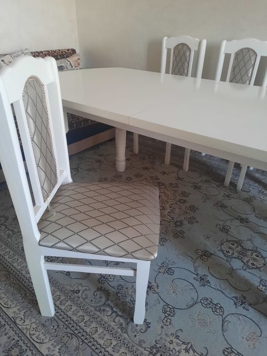 Стол и стулья 10шт