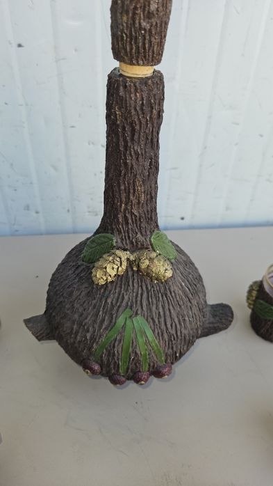 Sticlă + 6 pahare decorative ( impecabile )