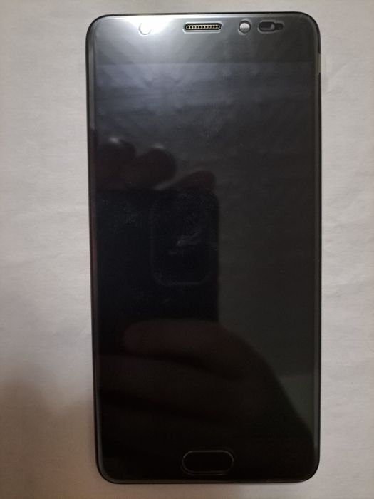 Artel P5 ekran sotiladi