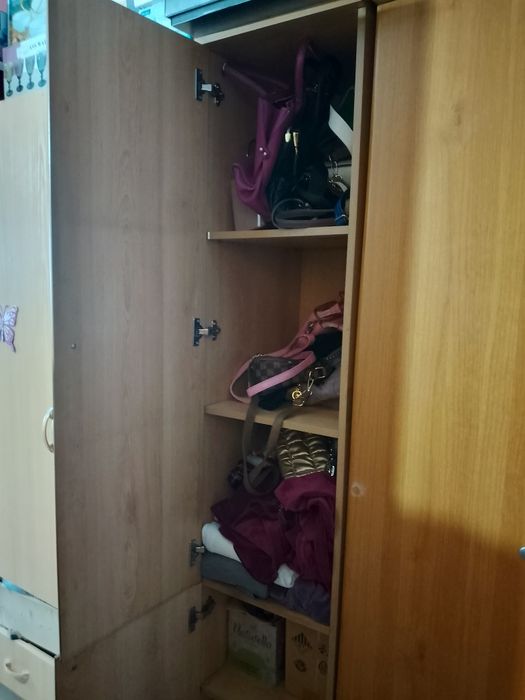 Шкаф бу сатылады