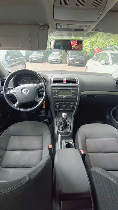 SKODA Octavia 2008 — imagine 4