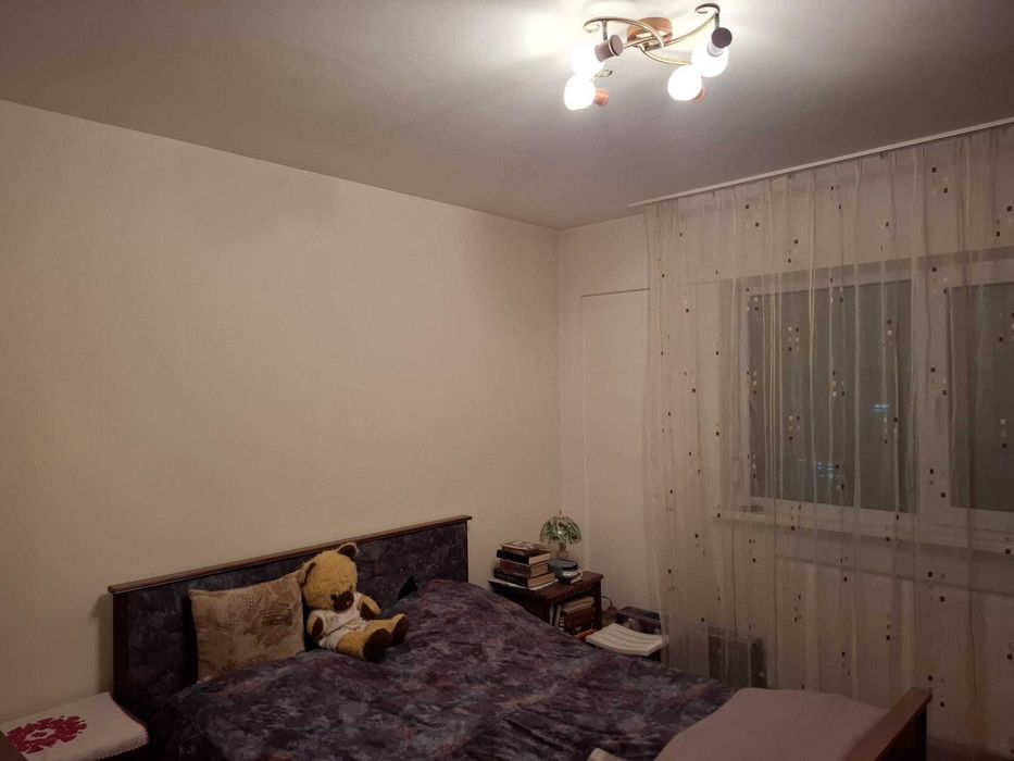 De vanzare apartament cu 3 camere