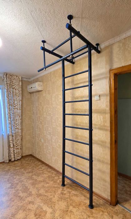 Продаётся шведская стенка с турником