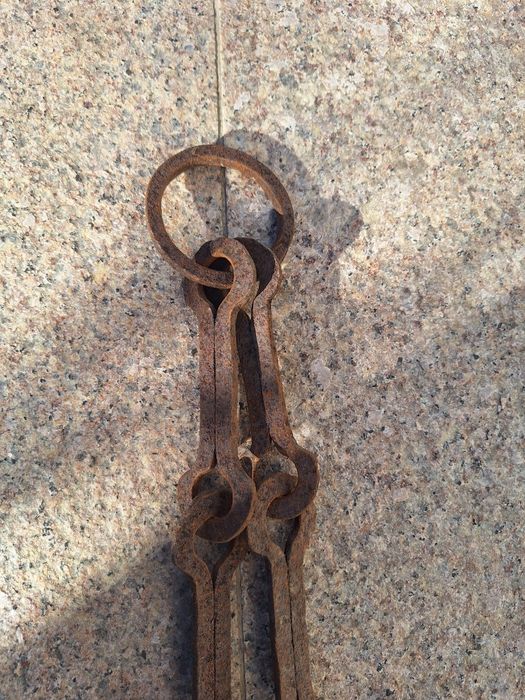 Стара верига за огнище/камина от ковано желязо