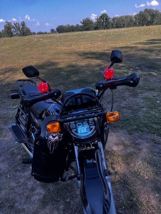 Продам срочно мотоцикл YAQI 200куб