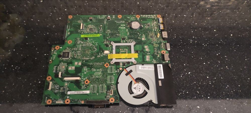Placa de baza Medion Akoya E6228 E6227 - intel i3-2370m Funcționala