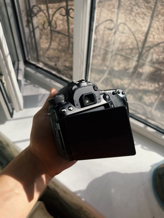 Продаю Canon 70D Body есть WiFi