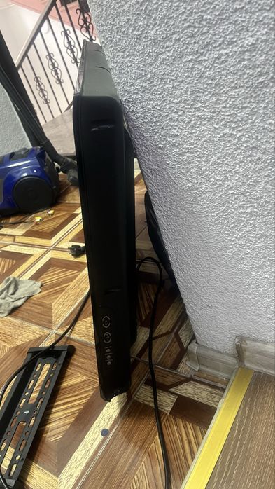 Продаю телевизор