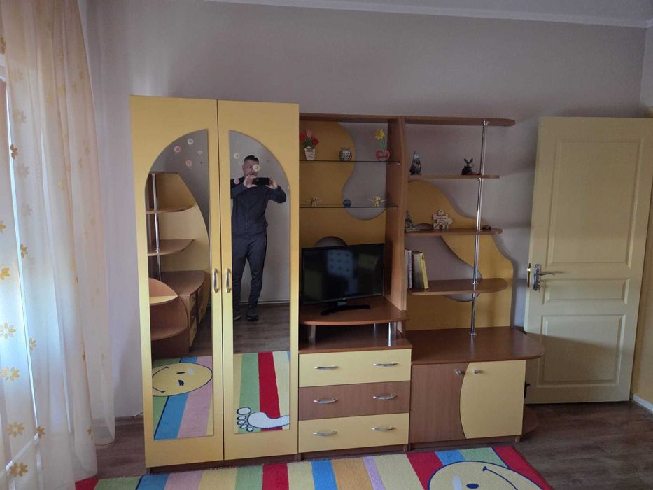 Mobilier tineret de vanzare