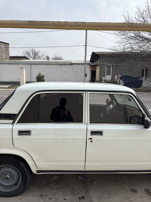 Vaz 2107 yili 2002 sotiladi
