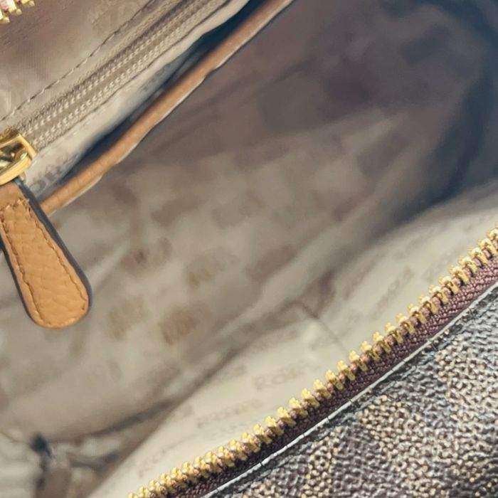 Michael Kors Abbey дамска раница