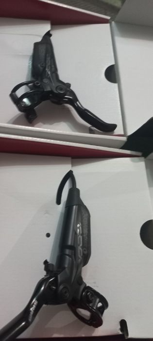 Срочно! Тормоза Sram code R/  L/R.