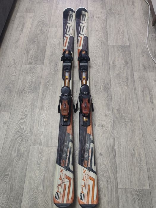 Продам лыжи елан