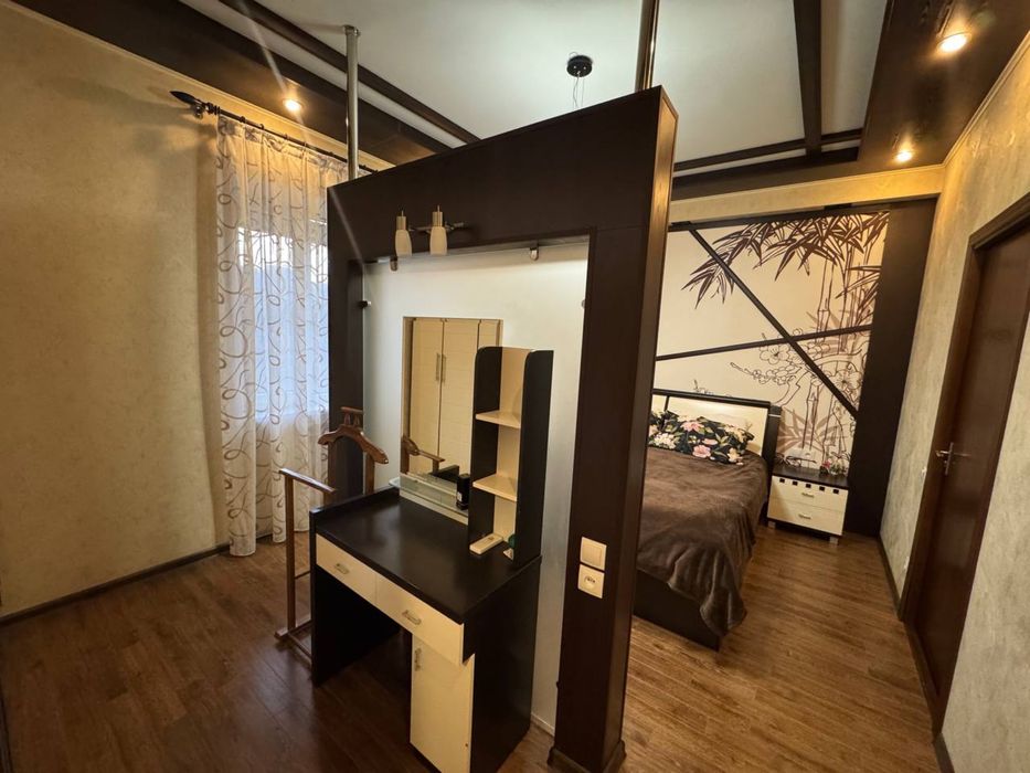 Аренда: 3-комнатная квартира бизнес-класса в центре | Алайский