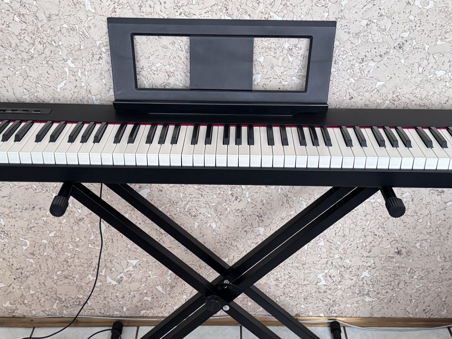 Дигитално пиано !