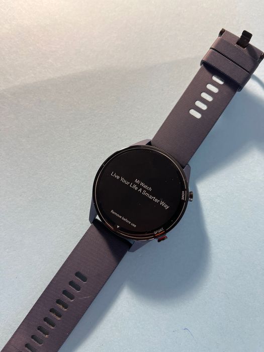 Mi watch смарт часовник