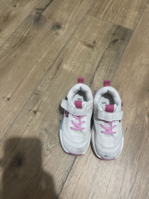 Adidasi Zara marime 27