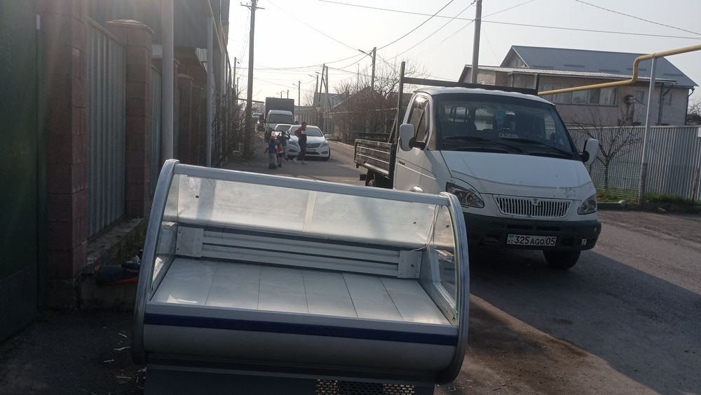 Холодильник витринный