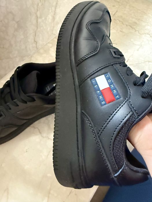Adidasi Tommy Hilfiger piele 36