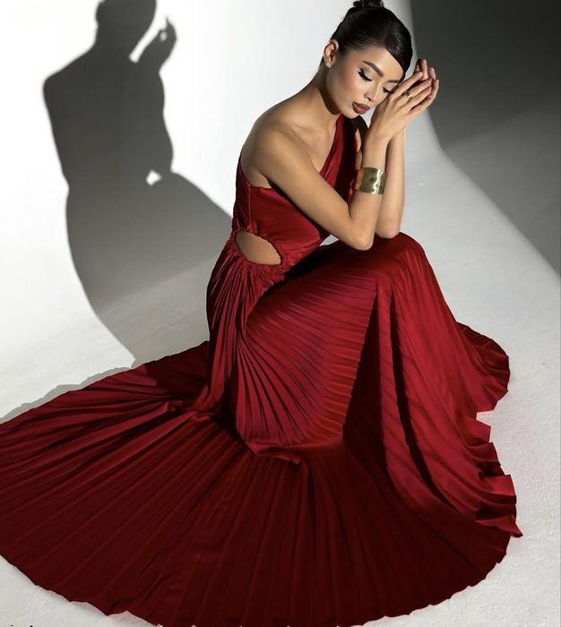 Вечернее платье