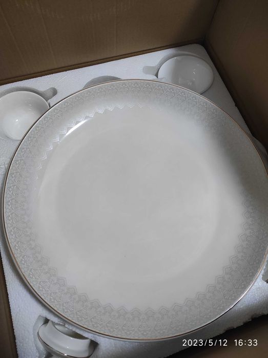 Сервиз на 12 персон