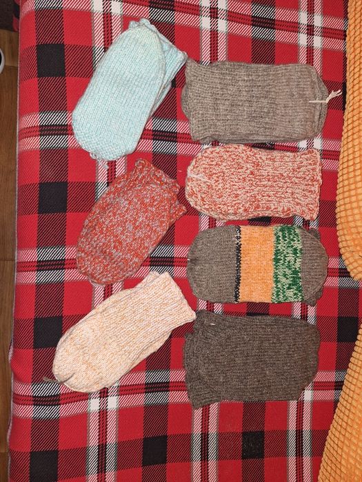 Ръчно плетени, терлици и шушони.