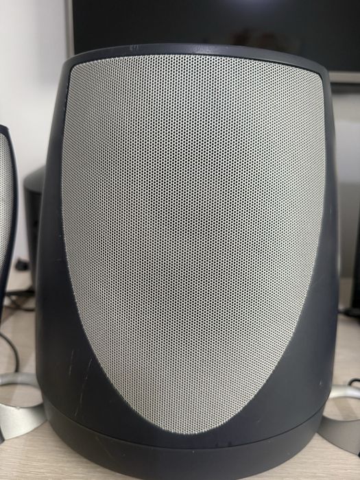 Sistem 2.1 Harmand Kardon Hk695