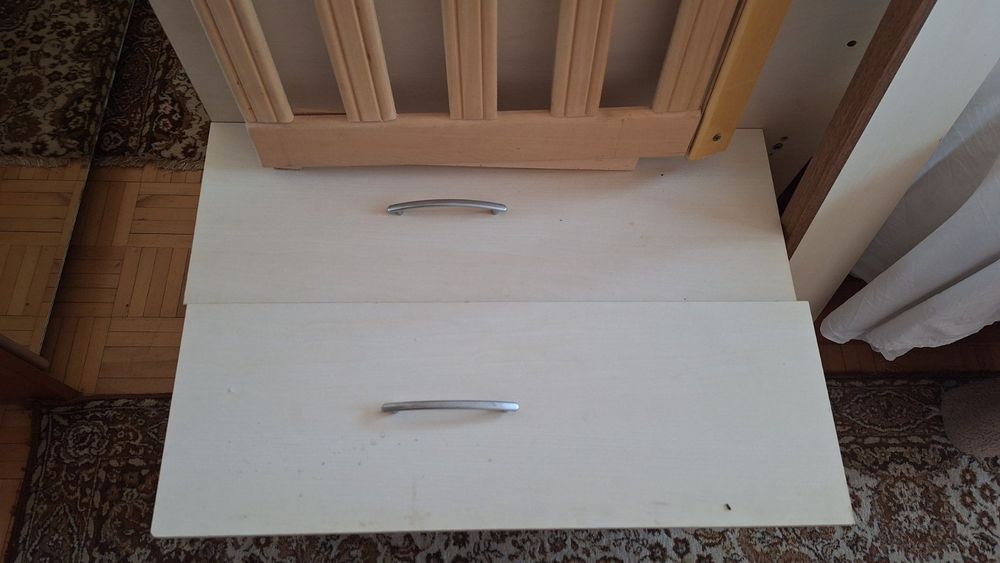 Детска масивна кошара