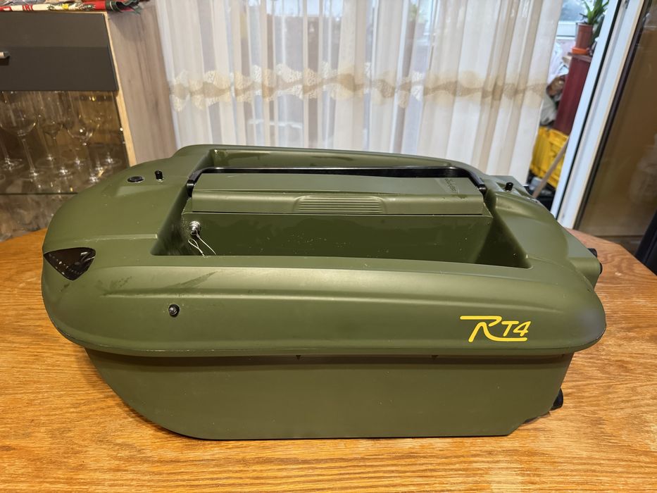 Navomodel Carplounge RT4 V4