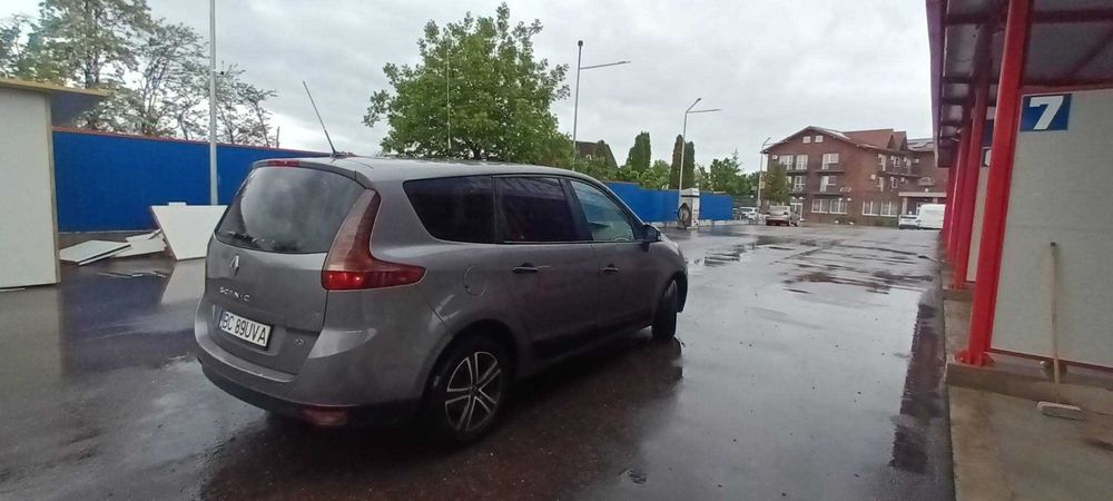 RENAULT 4 2012 — imagine 3