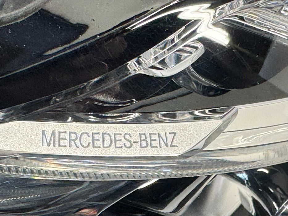 фар десен Mercedes C205 , A205 LED intelligent 2015-2018 г. #1050V.