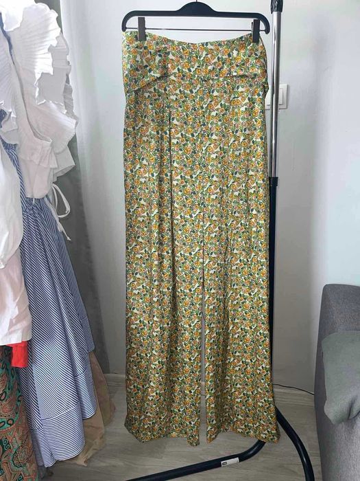 Летни копринени панталони ZARA, р. 35 (М)