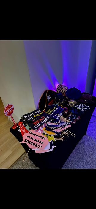 Oglindă/ Cabină foto - Boothiful Moments