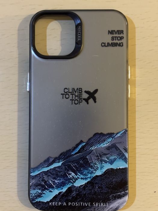 Кейсове за Iphone 13