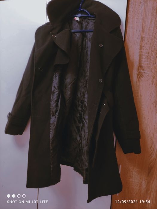 ЗИМНА - ПАРКА ( Палто / Манто ) с Сваляща се Качулка