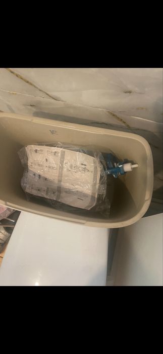 Унитаз продам срочно