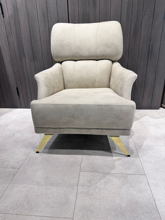 Продам новые кресла