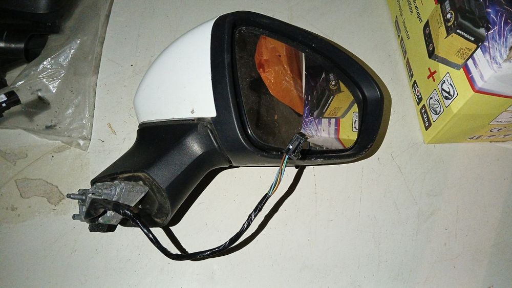 Дясно огледало за рено клио 5