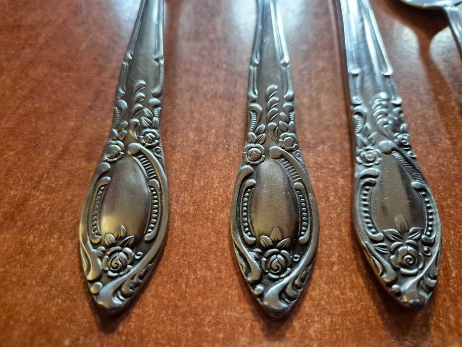 Комплект прибори за хранене 59 части