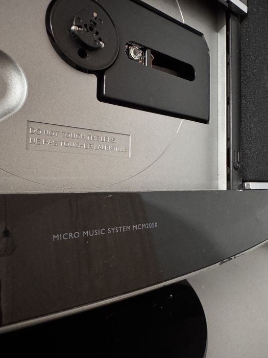Micro Sistem Philips MCM2050