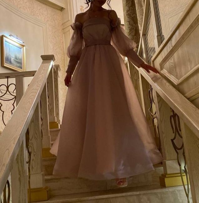 Роскошное вечернее платье