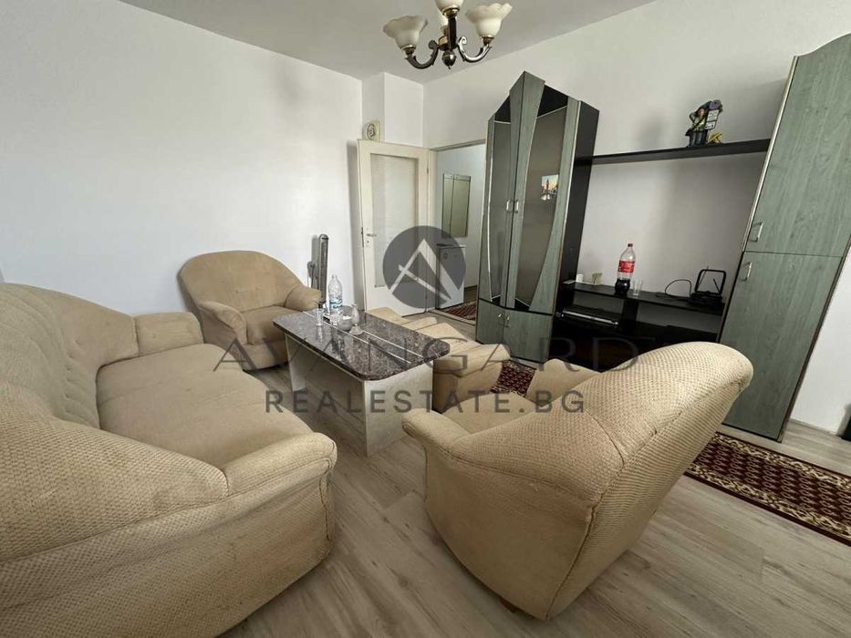 Продава се Двустаен апартамент в Пловдив, Изгрев - 48 кв.м за 1355 €/кв.м - Снимка #1