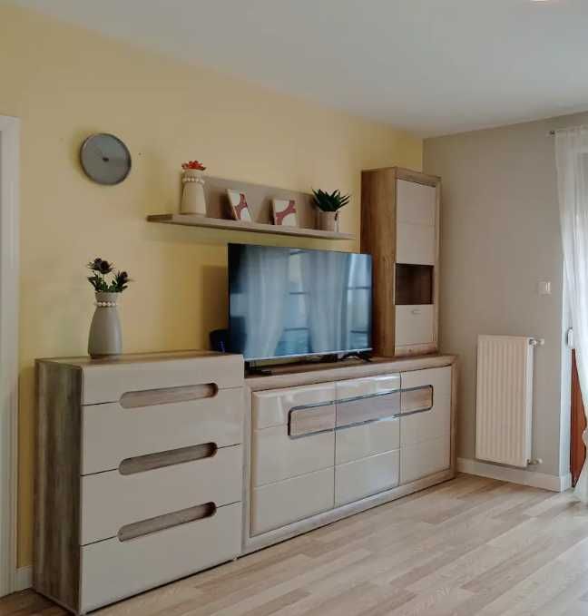 Дава се под наем Двустаен апартамент в Пловдив, Захарна фабрика - 62 кв.м за 204 € - Снимка #1