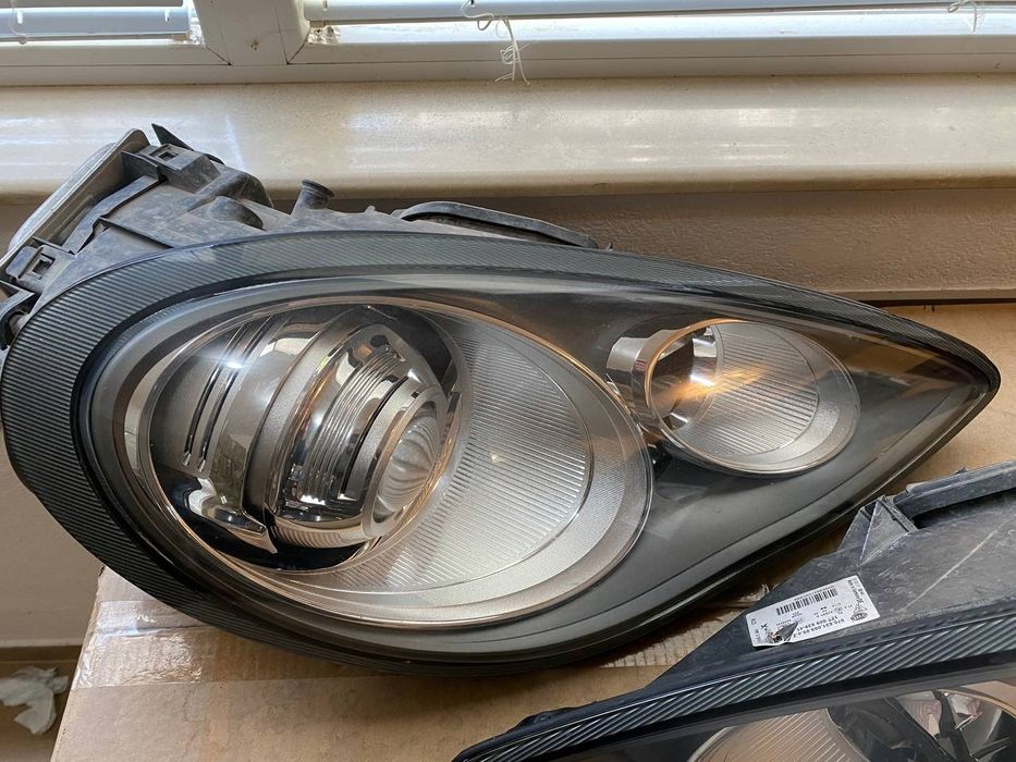 Фар Оригинален за Порше Панамера Десен Porsche Panamera фарове