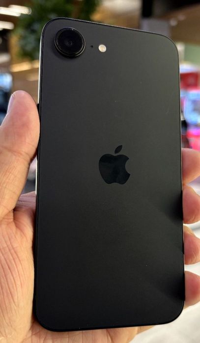 iPhone 16e yangidey