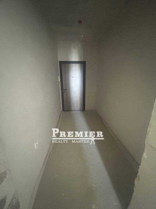 Продава се Двустаен апартамент в Бургас, Център - 88 кв.м за 3091 €/кв.м - Снимка #8