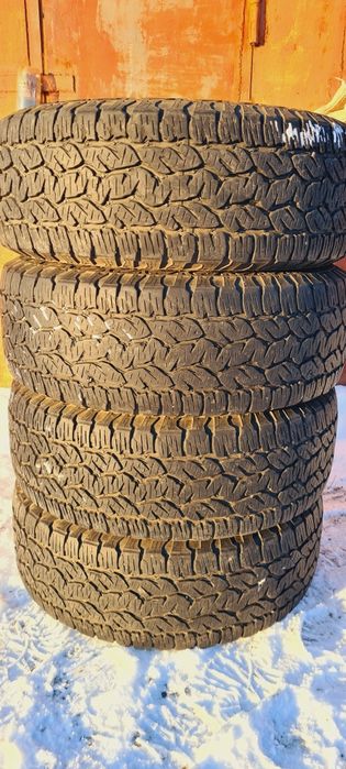Продам летние А/Т шины MATADOR.