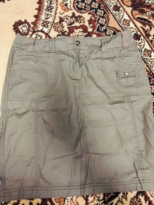 Юбки женские  продам