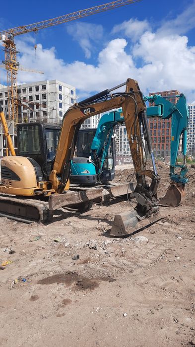 Услуги миниэксковатора