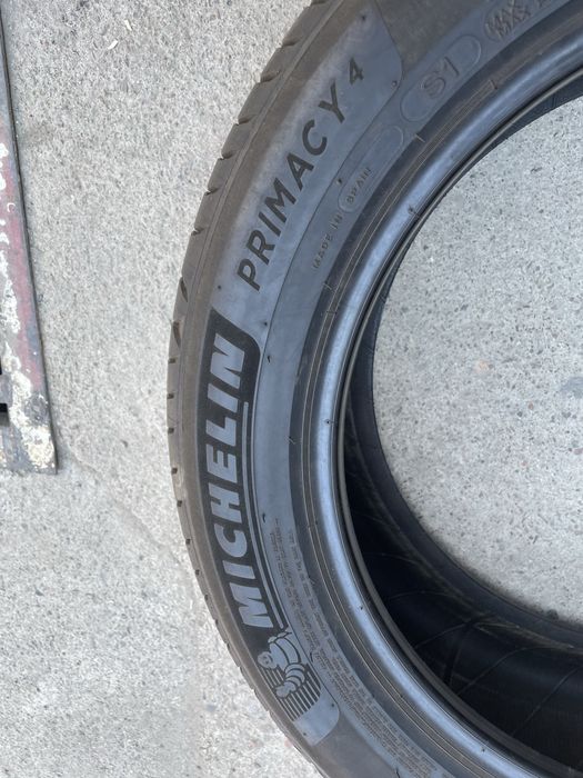 215/55/18 Michelin balon